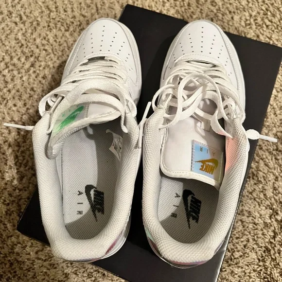 Air Force 1 Low iridescent Pixel
